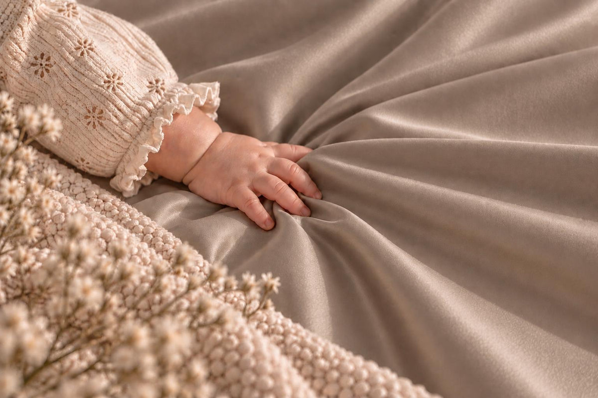 Satijnen hoeslaken - Co sleeper - Taupe